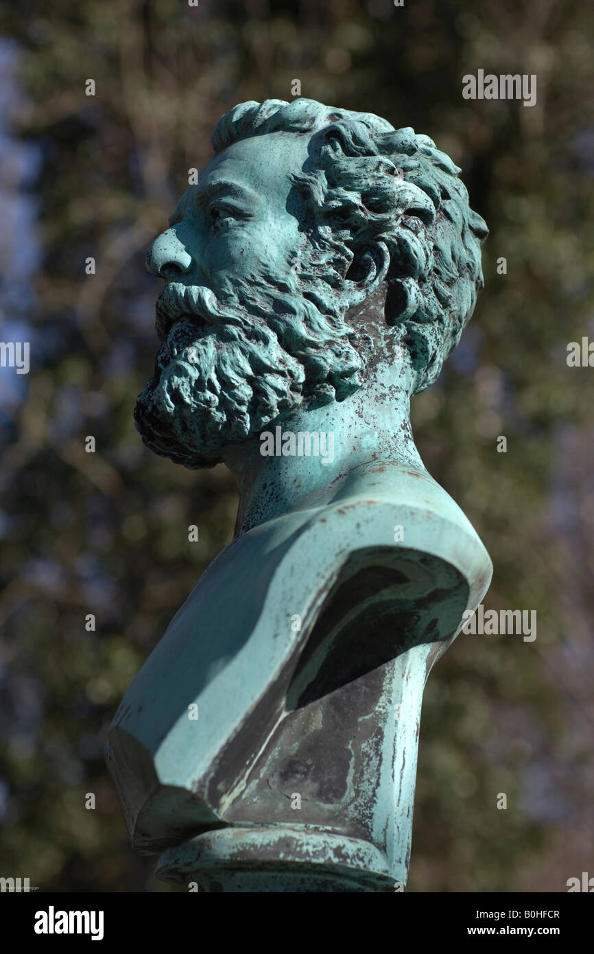Grab von Georg Arthur Freiherr von Ramberg, 1819-1875, Historienmaler, ändern Suedfriedhof, Alter Friedhof in München, Bayern Stockfoto