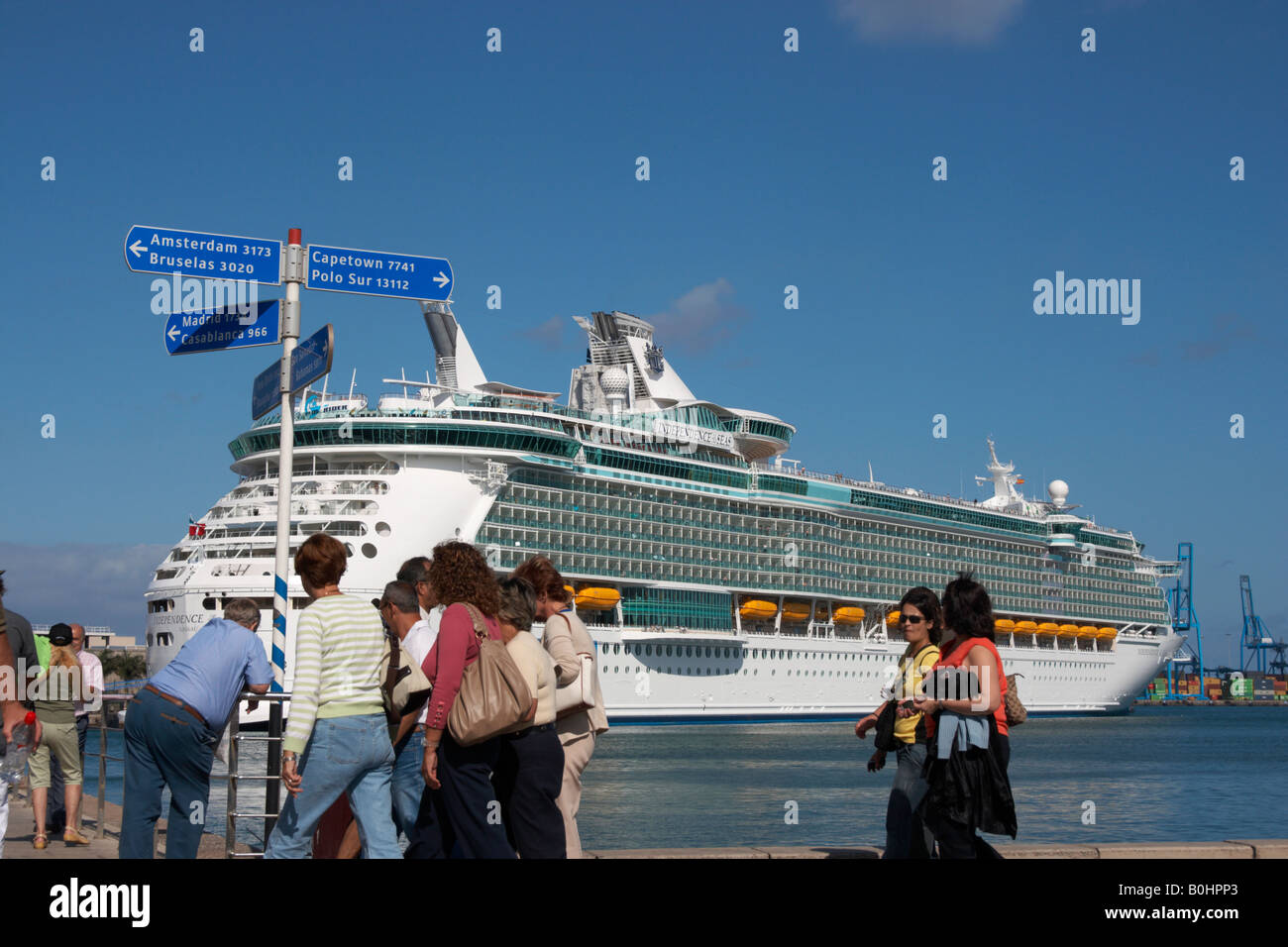 "Independence of the Seas" Kreuzfahrtschiff Besuch in Las Palmas, Gran Canaria im Mai 2008. Stockfoto