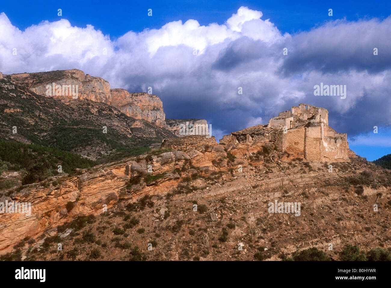 Ein verfallenes Haus in Katalonien Stockfoto
