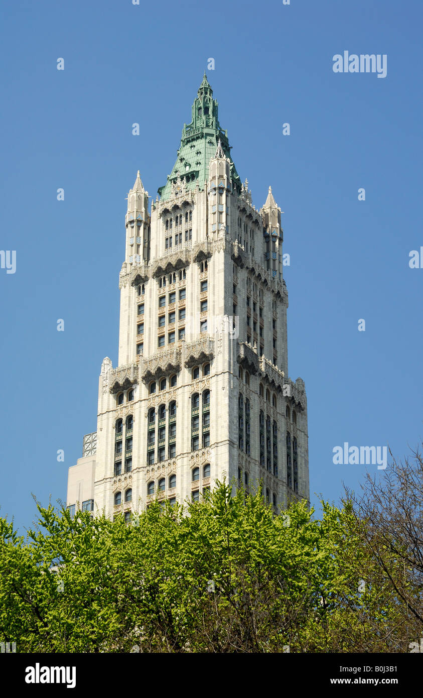 Oben auf dem Woolworth Gebäude im Art-Déco-Stil in New York City Stockfoto