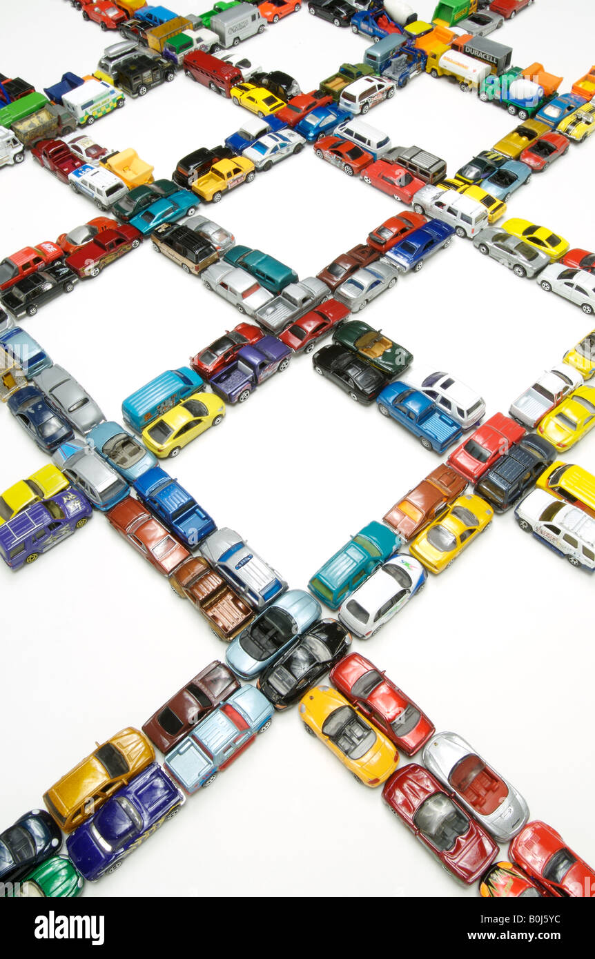 Mehrere Staus mit Miniatur-Autos Stockfoto