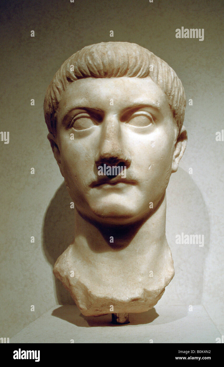 Leiter der römische Kaiser Tiberius. Künstler: Lorenzini Stockfoto