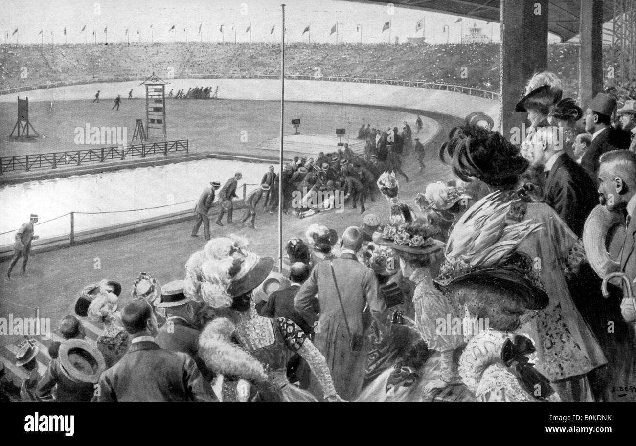 Das Ziel des Marathons, Olympia, London, 1908, (c 1920). Artist: Unbekannt Stockfoto