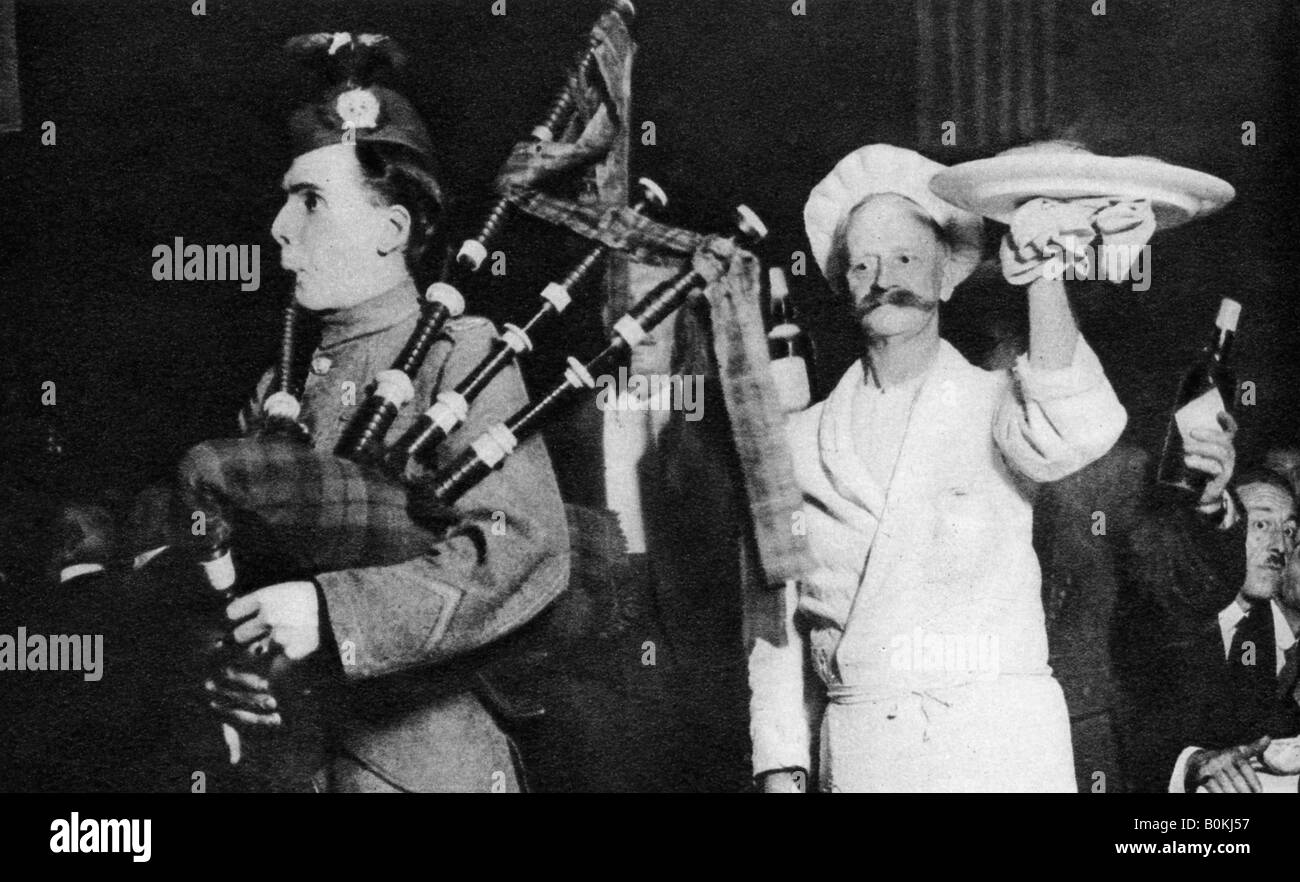 Präsentation der Haggis zu einem Caledonian und Veranstaltungsräume, London, 1926-1927. Artist: Unbekannt Stockfoto