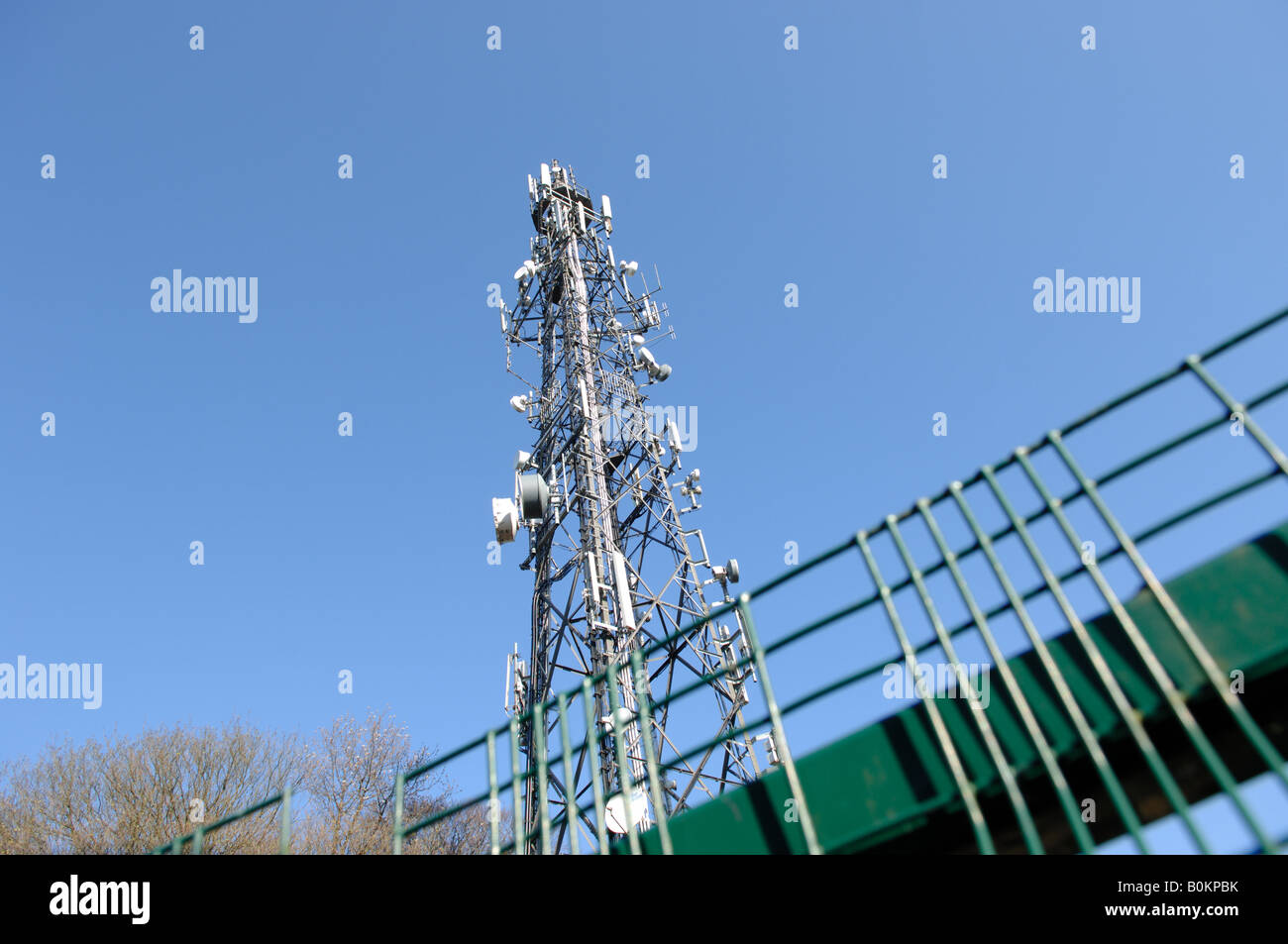 Kommunikation-Mast in Buckinghamshire Stockfoto