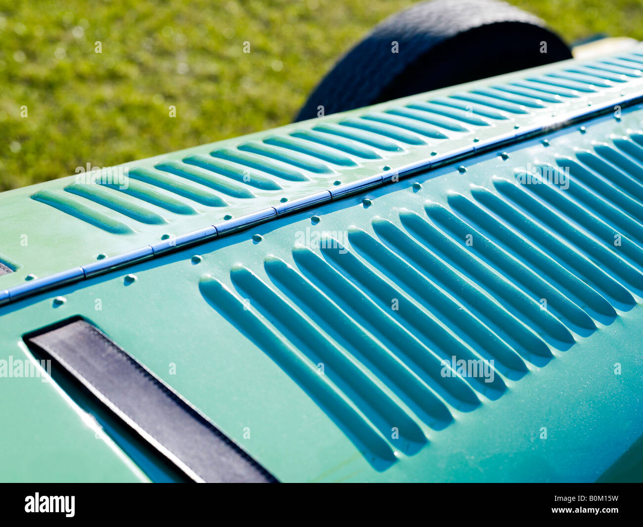 British racing grünes Ära Formel ein F1-Auto auto-Einzelsitz Automobile Klassiker Oldtimer veteran gestrichene Lamellen Bonnett Haube Stockfoto