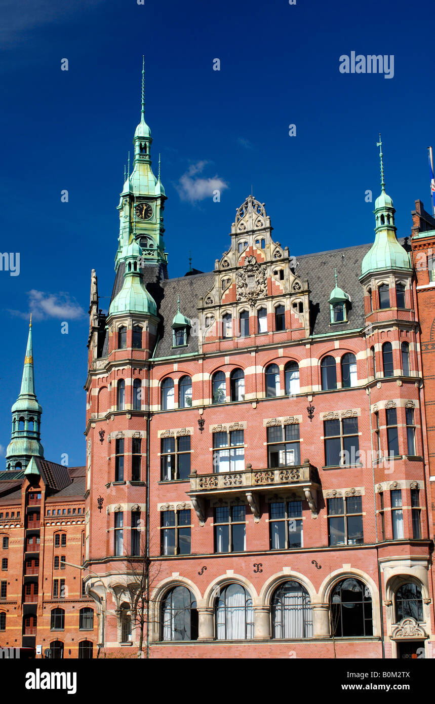 Der Hauptsitz der HHLA Hamburger Hafen Logistik AG in der historischen Speicher-Stadt in Hamburg, Deutschland Stockfoto