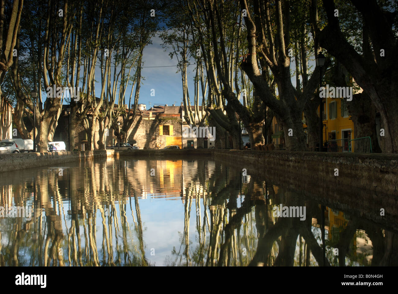 Teich in Cuceron Stockfoto