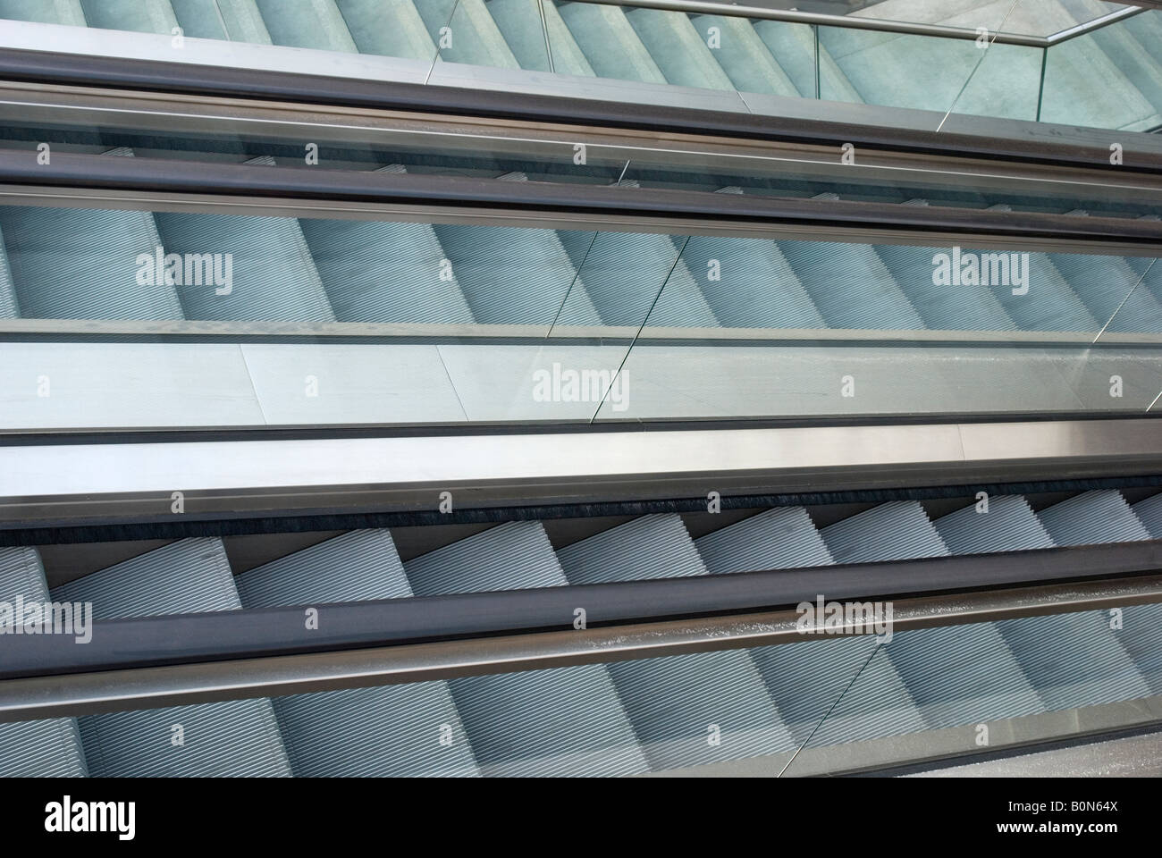 bewegliche Treppe Rolltreppe Stockfoto