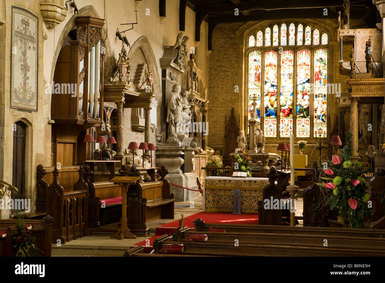 UK England Lincolnshire Bottesford St. Marys Church Innenraum Roos