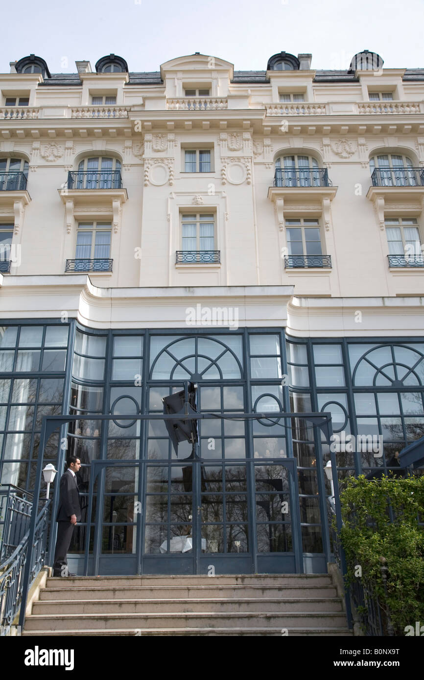 Vorbereitungen vor der Premiere von Gordon Ramsays neues Restaurant im Trianon Palace Hotel in Versailles, Frankreich 2008 Stockfoto