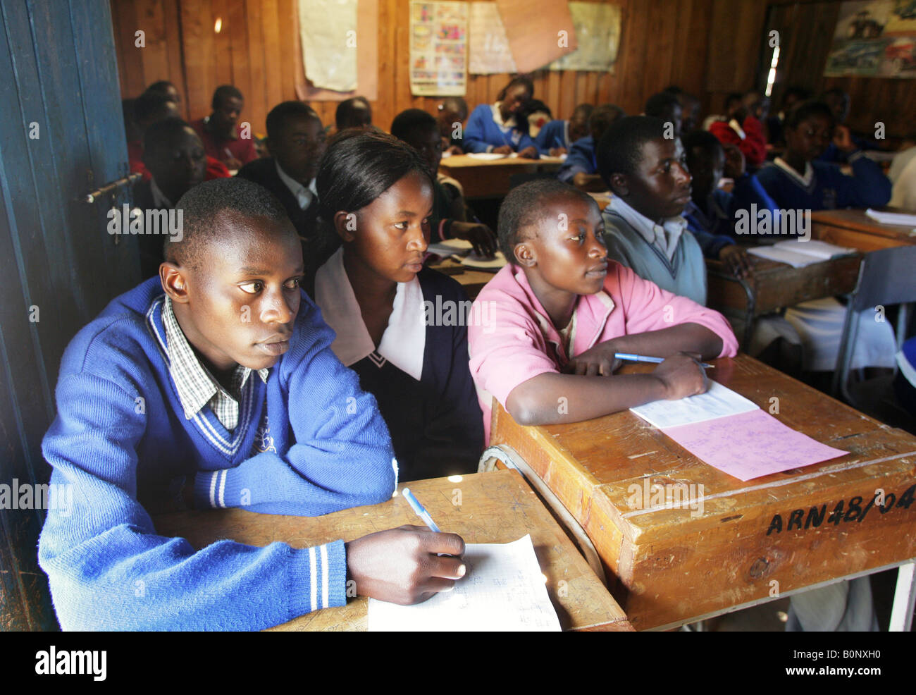 Kenia: Schule für die Flüchtlingskinder im Refugee Camp Burnt Wald des IDP (Binnenvertriebene) Stockfoto