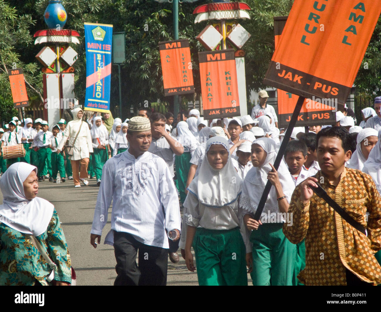 März der muslimischen indonesische Schüler, Jakarta, Indonesien Stockfoto