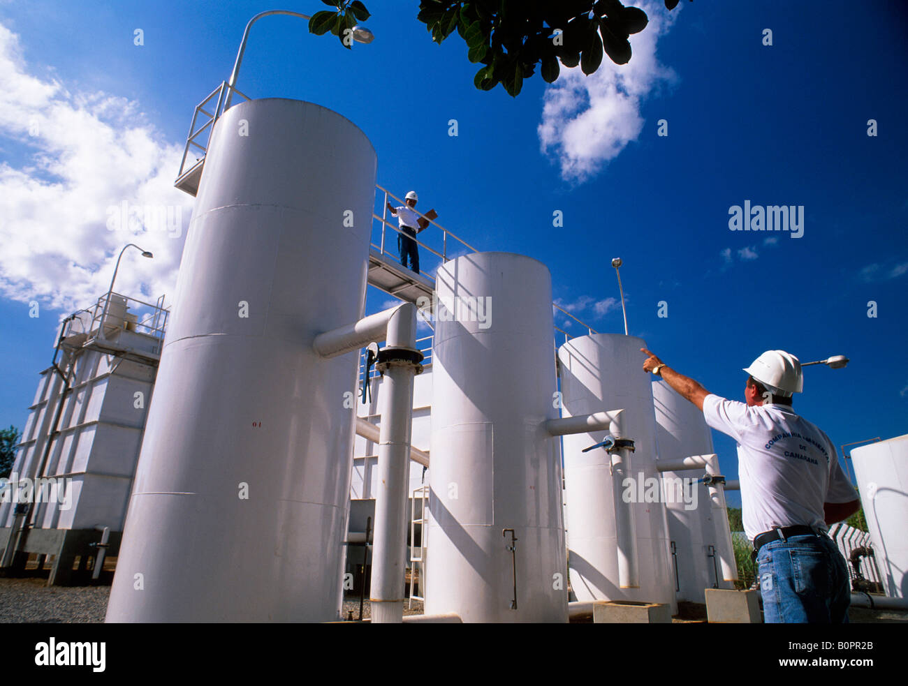 Wasseraufbereitungsanlage in Canarana Bundesstaat Mato Grosso, Brasilien Stockfoto