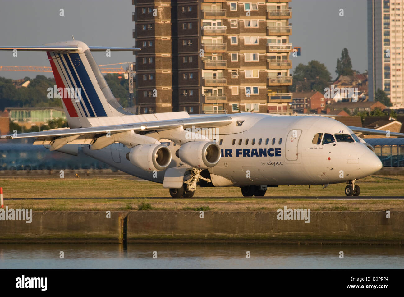 Air France (CityJet) British Aerospace BAe146200A Rollen am London