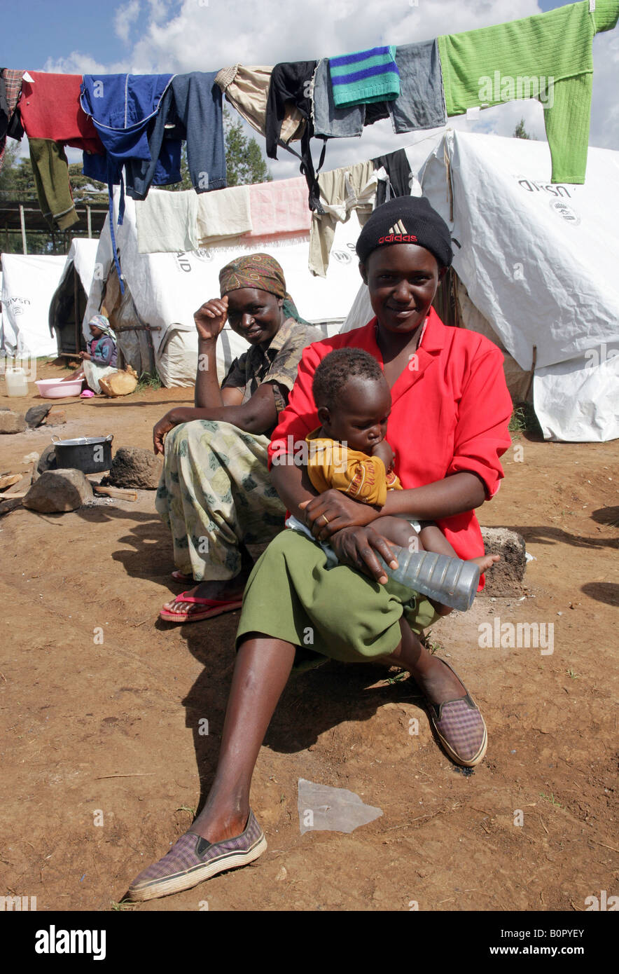 Kenianischen Flüchtlinge (Vertriebene = IDPs) im Flüchtlingslager BURNT Wald, Rift Valley Stockfoto