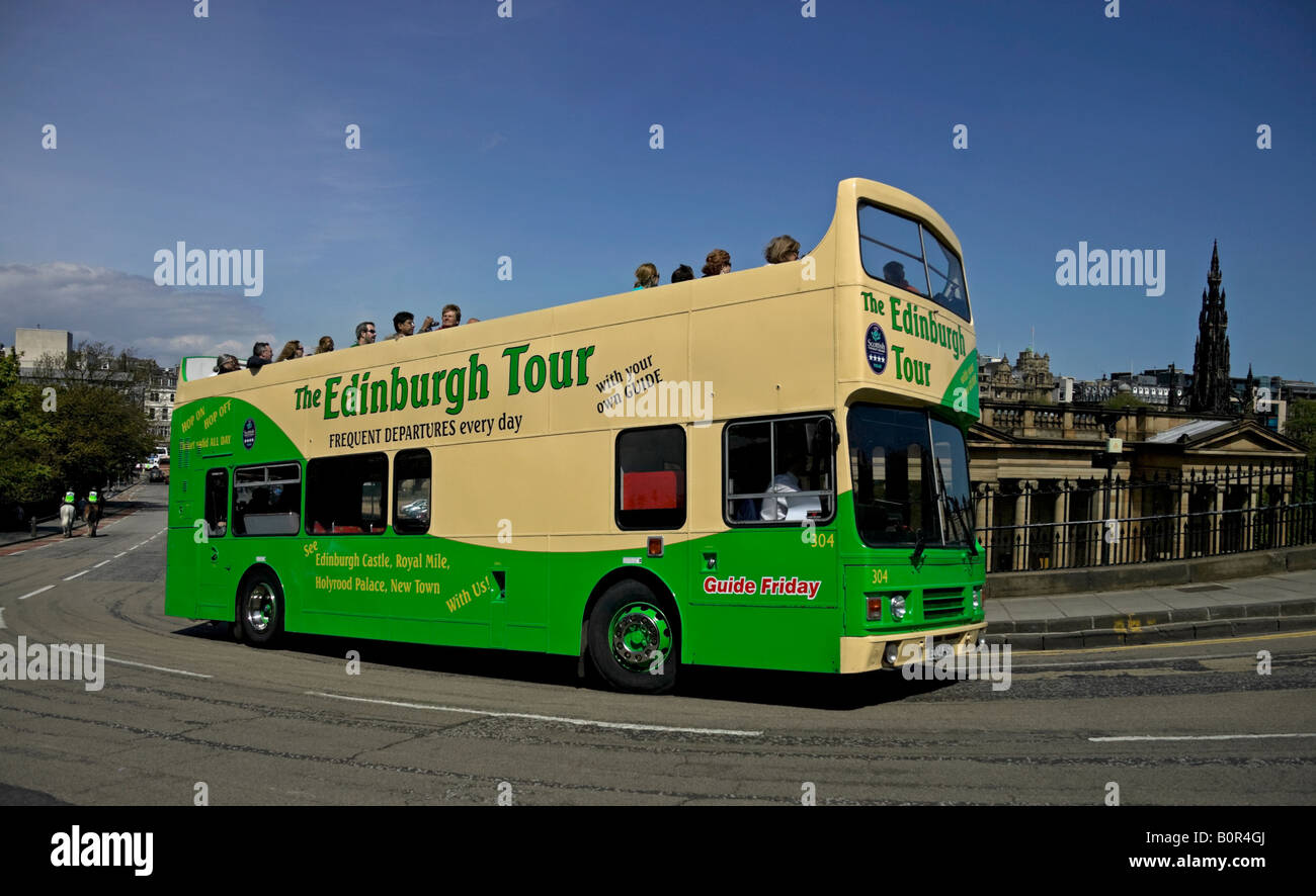 City Tour Bus, dem Hügel, Edinburgh, Schottland, UK, Europa Stockfoto