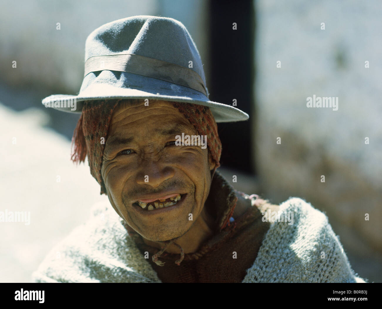 Porträt des Mannes des Quechua Stamm Dorf Pisac Perus Stockfoto