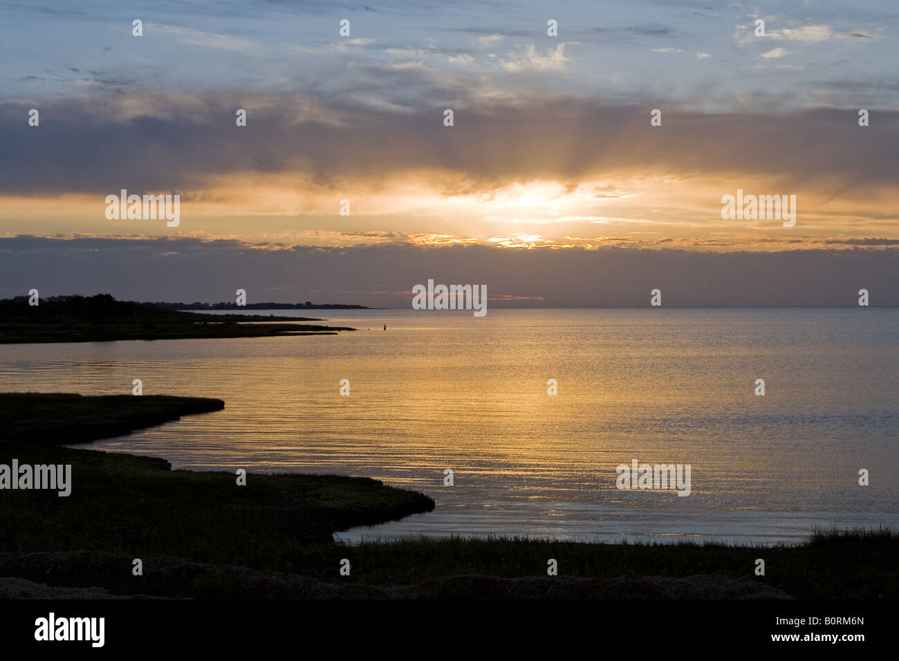 Sonnenuntergang, Pamlico Sound, Outer Banks, North Carolina Stockfoto