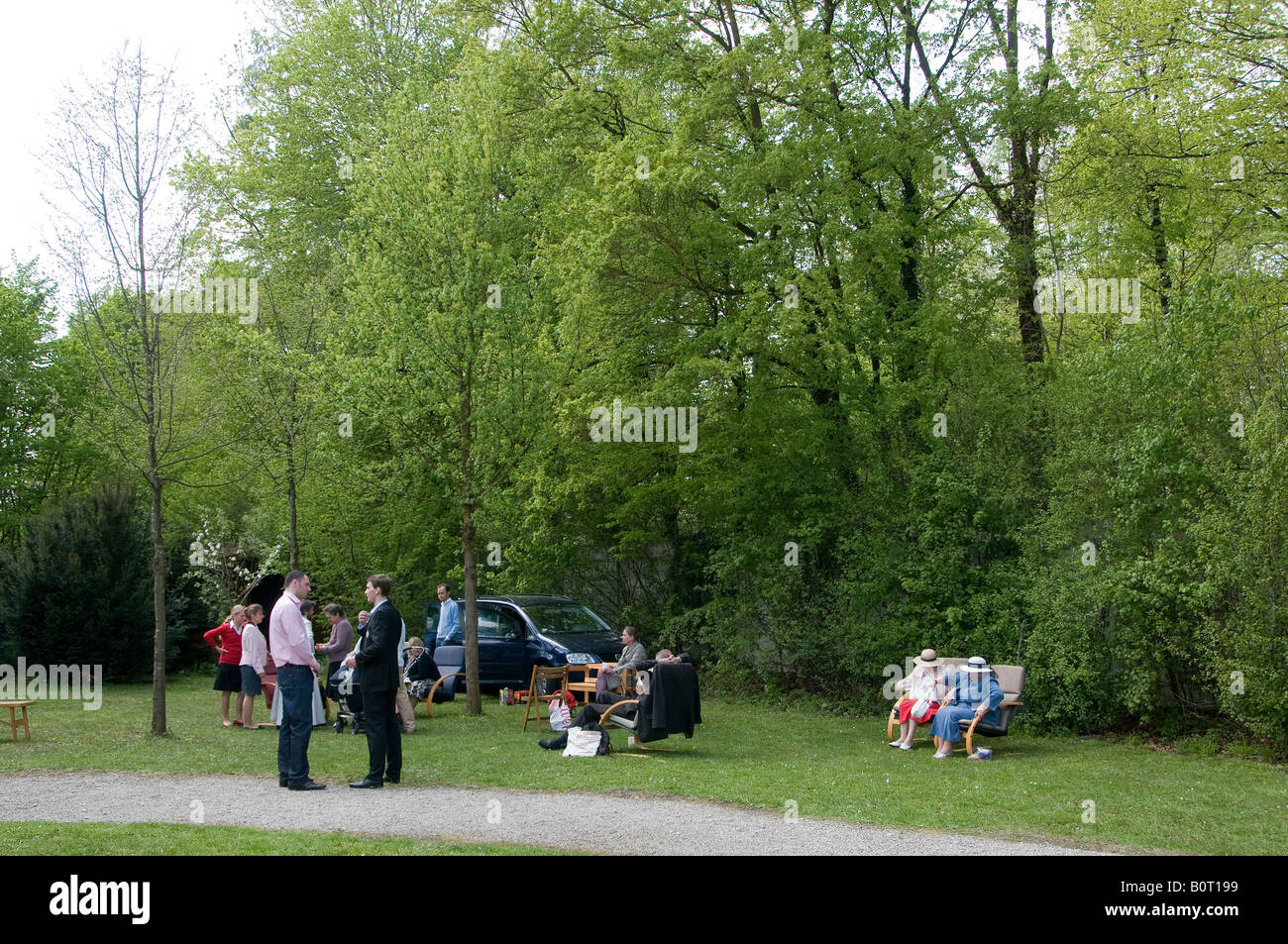 Deutschen in einem Park in der Hauptstadt München Bayern Deutschland Stockfoto