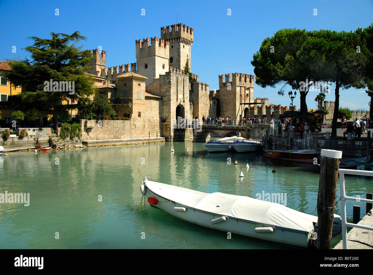 Scaglieri Schloss in Sirmione am Gardasee in Norditalien Stockfoto