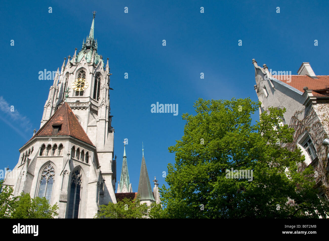 St-Paul-Kirche oder Paulskirche römisch-katholische Kirche im Stadtteil Ludwigsvorstadt Isarvorstadt in der Landeshauptstadt München Bayern Deutschland Stockfoto