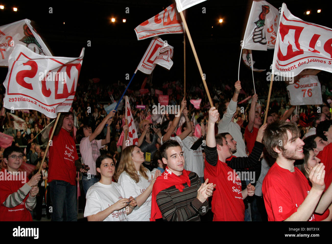 Mitglieder der jungen sozialistischen Partei Bewegung bei einem politischen Treffen mit Ségolène Royal in Rouen, Frankreich Stockfoto