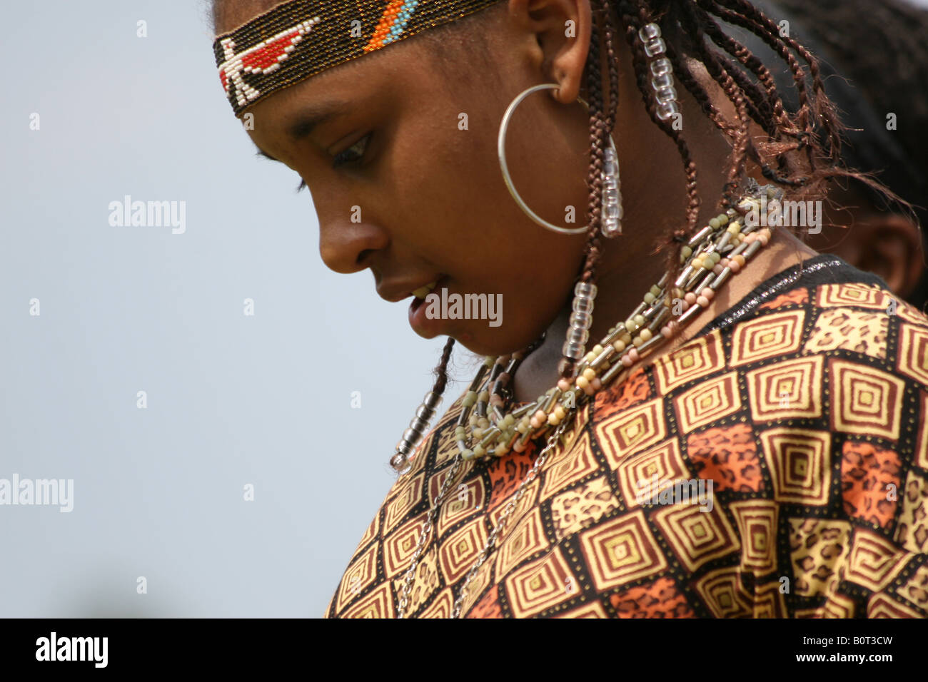 Indianische Tänzer bei der 8. jährliche Red Wing Indianer PowWow in Virginia Beach, Virginia Stockfoto