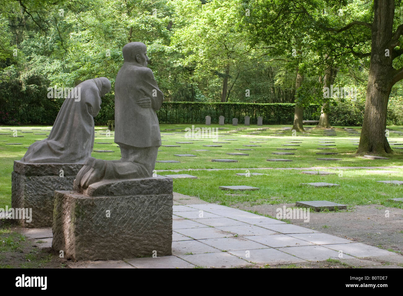 Die trauernden Eltern auf dem deutschen Friedhof Vladslo Stockfoto