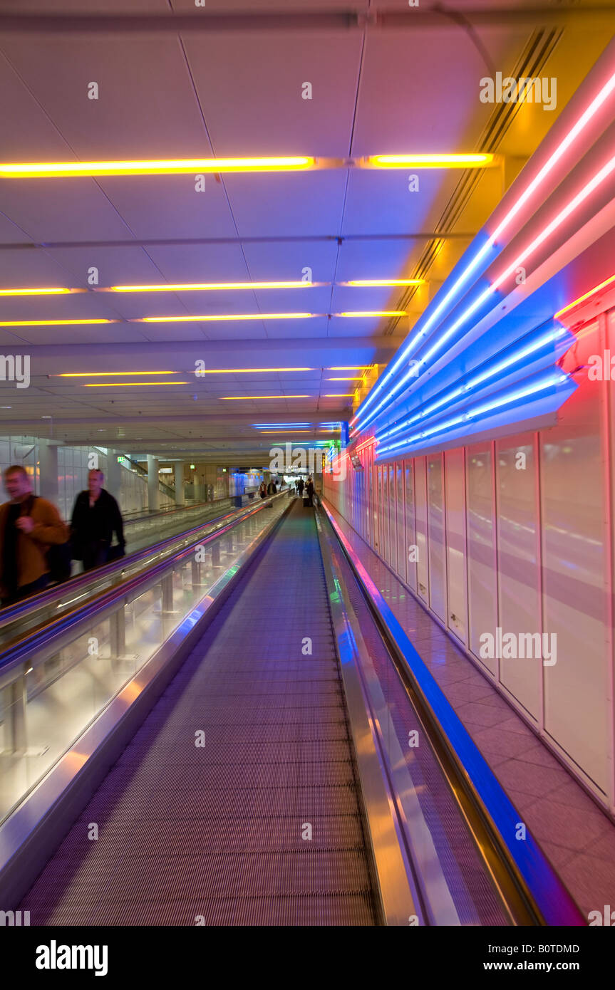 Fahrsteige im Flughafen München terminal Deutschland Stockfoto