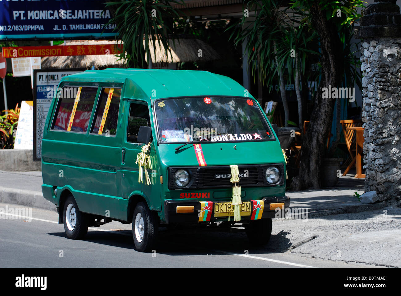 Öffentliche Verkehrsmittel, die Bemo Bali Indonesien Stockfoto