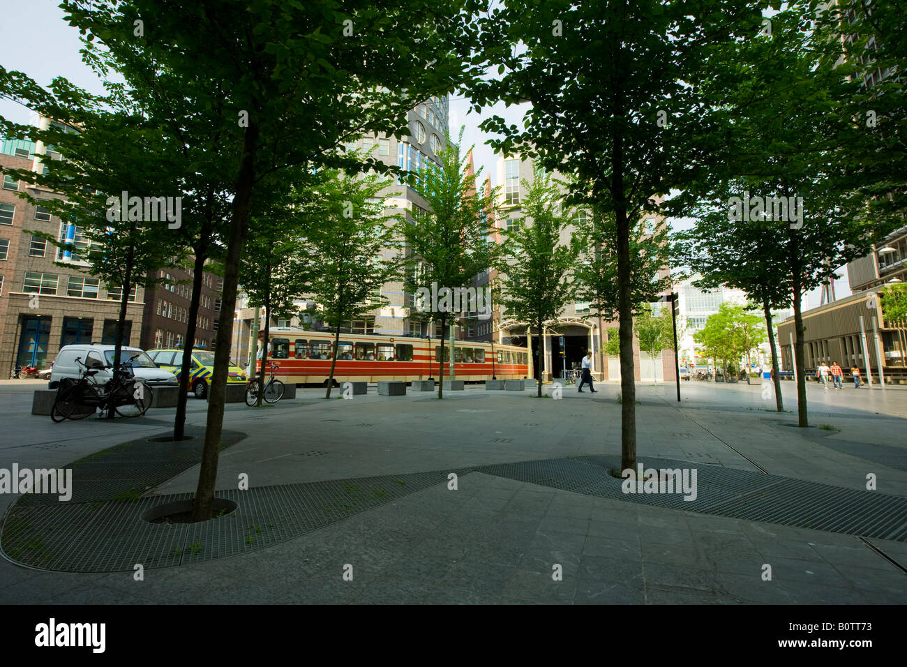 ein Geschäftsmann am Turfmarkt muzenplein Stockfoto