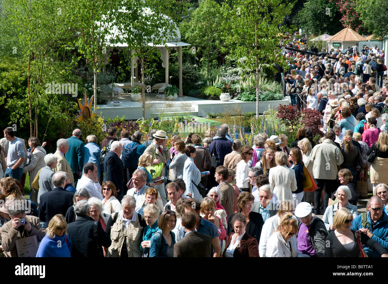 Andrang an der RHS Chelsea Flower Show, gesponsert von Marshalls, London, England-Mai 2008 Stockfoto