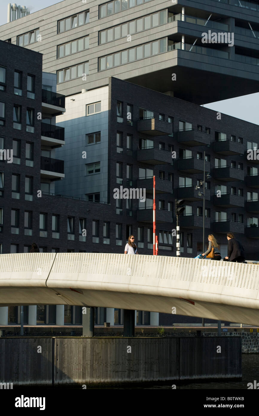Neubauten am Westerdok in amsterdam Stockfoto