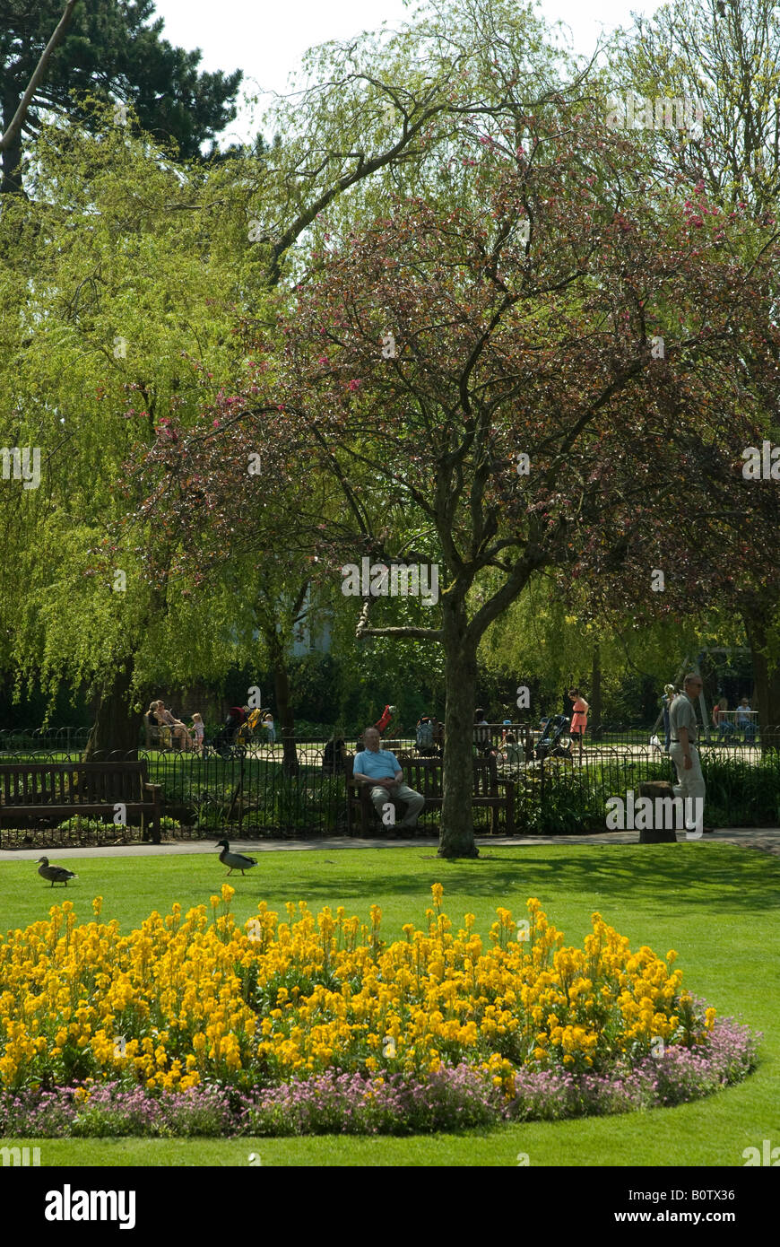 Park am östlichen Ende des Broadway in Winchester Stockfoto