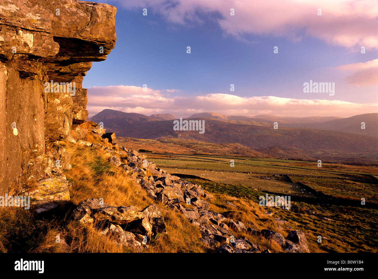 Sommer-Blick auf die Rhinogs. Snowdonia-Nationalpark. Wales. Stockfoto