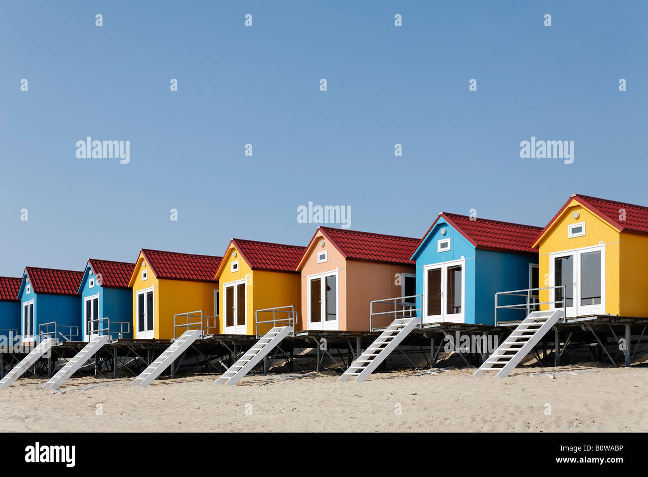 Bunte Strand Umkleidekabinen, Vlissingen, Walcheren, Zeeland, Niederlande Stockfoto