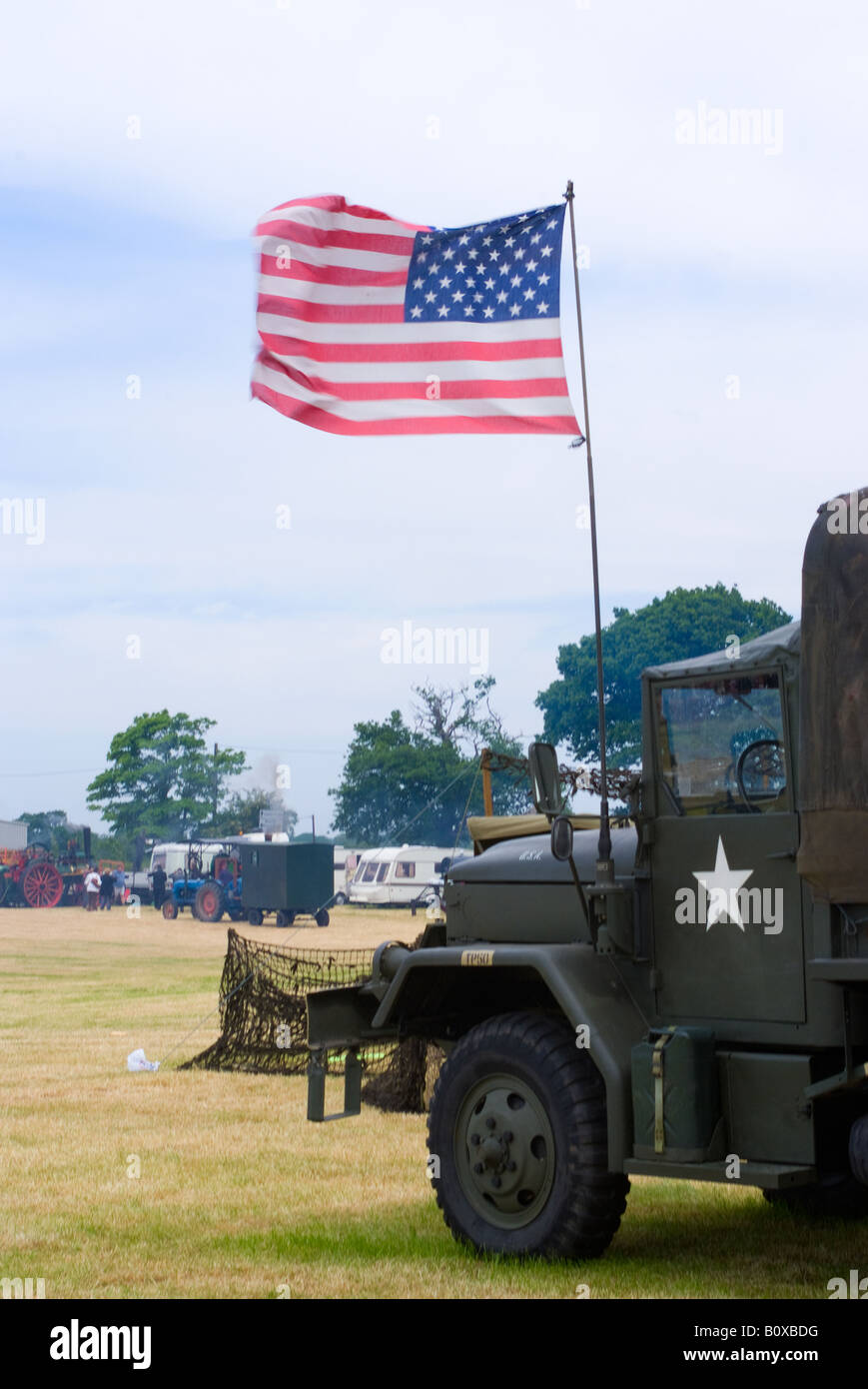 US-Armee M35 Continental Motors LKW-Ladung bei Smallwood Oldtimer Rallye Cheshire England Großbritannien Stockfoto
