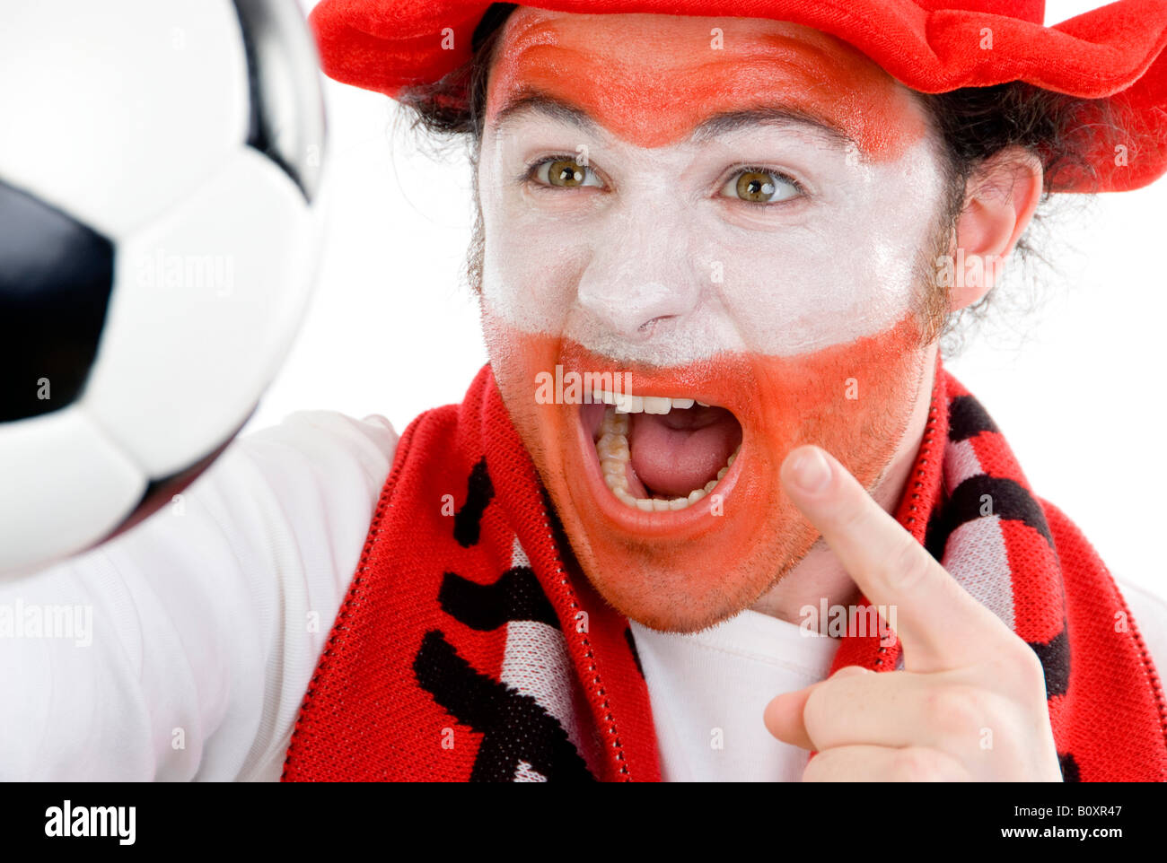 Österreichische Fußball-Fan mit Fußball, anfeuern Stockfoto