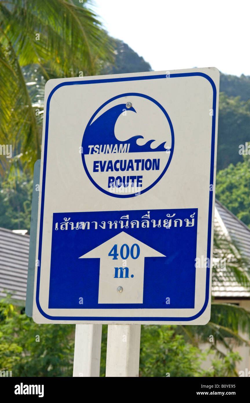 Tsunami-Hinweisschild, Thailand Stockfoto