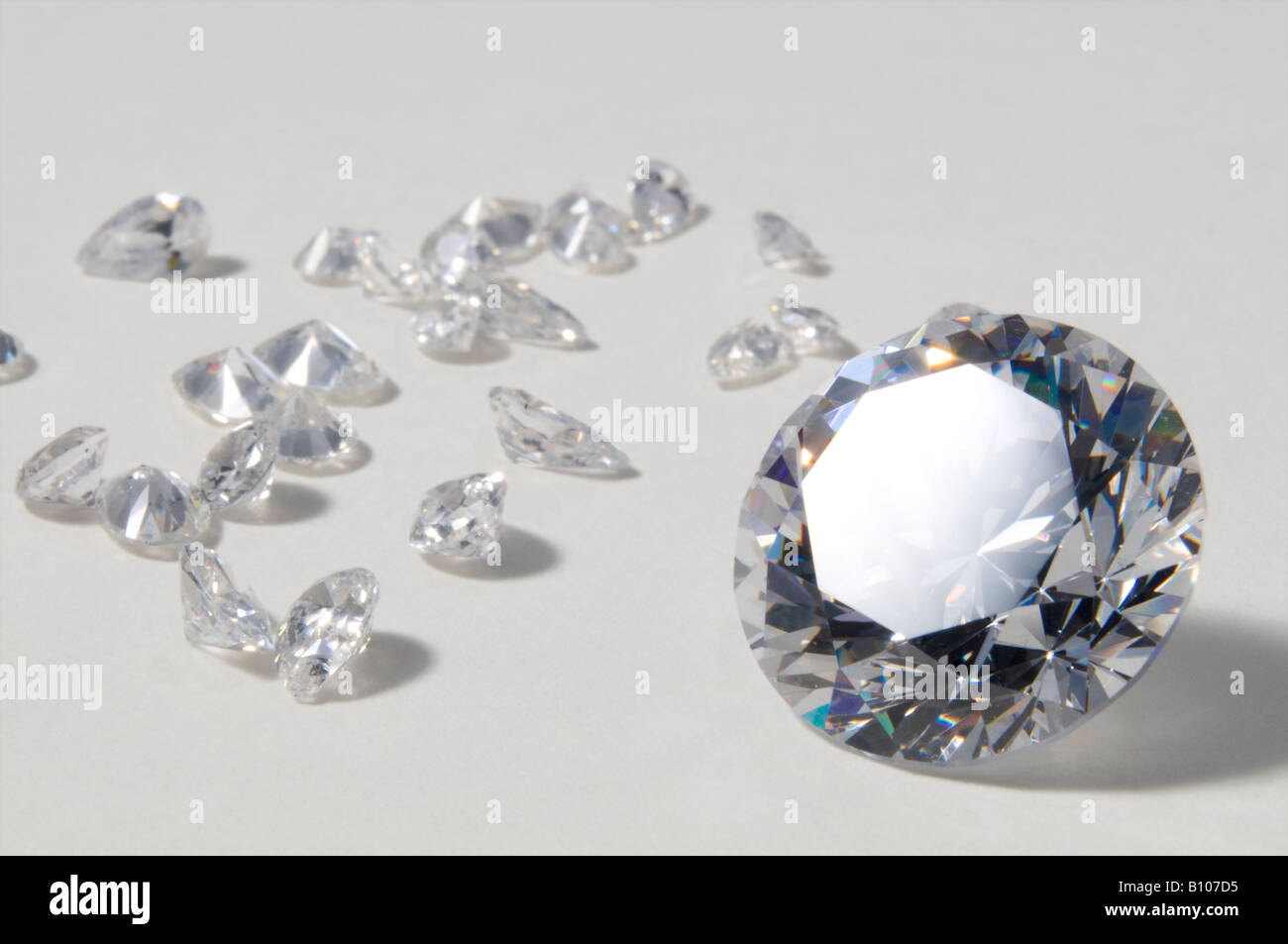 Cut Diamanten (Cubic Zirkonia) Stockfoto