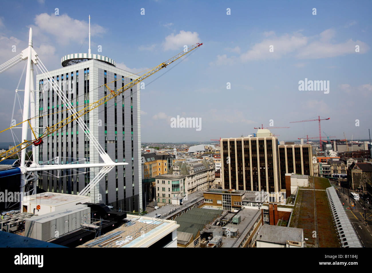 Ansicht von Gebäuden vom Millennium Plaza Cardiff Stadtzentrum Stockfoto