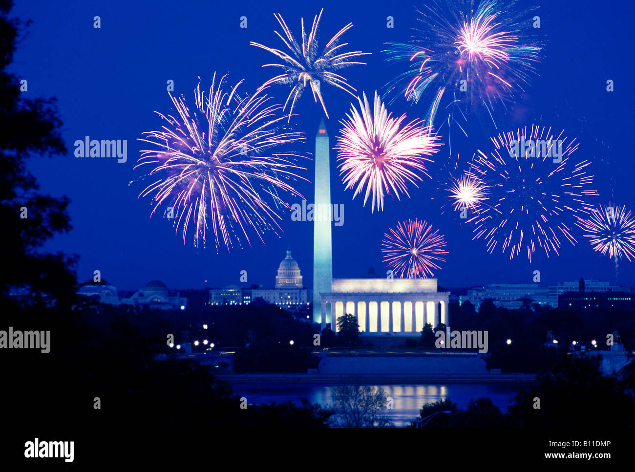 DENKMÄLER KAPITOLGEBÄUDE DER VEREINIGTEN STAATEN POTOMAC RIVER SKYLINE WASHINGTON DC USA Stockfoto