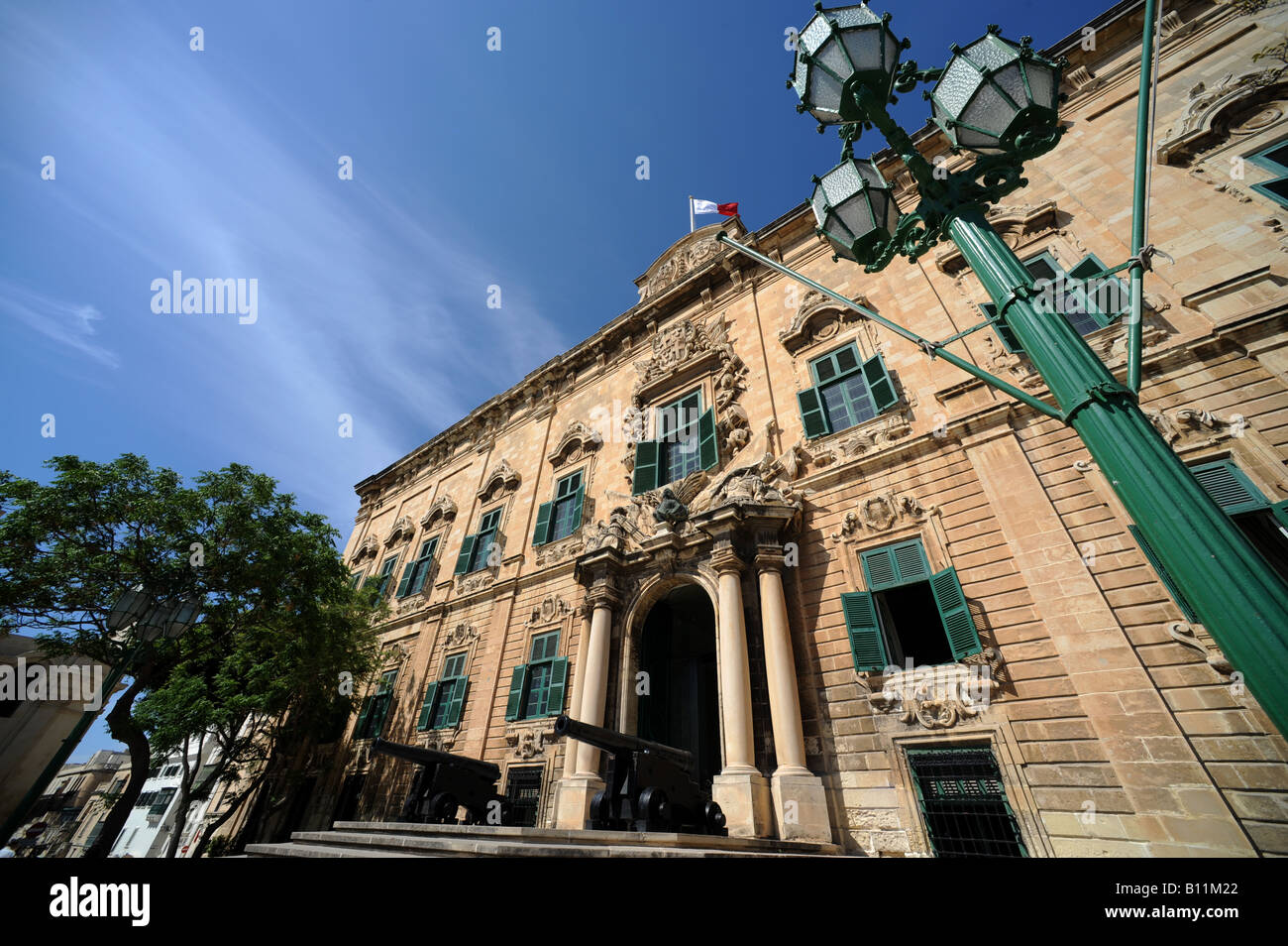 Auberge de Castille, Büro der Premierminister von Malta, Ritter des Johanniterordens besetzt das Gebäude auch. Stockfoto