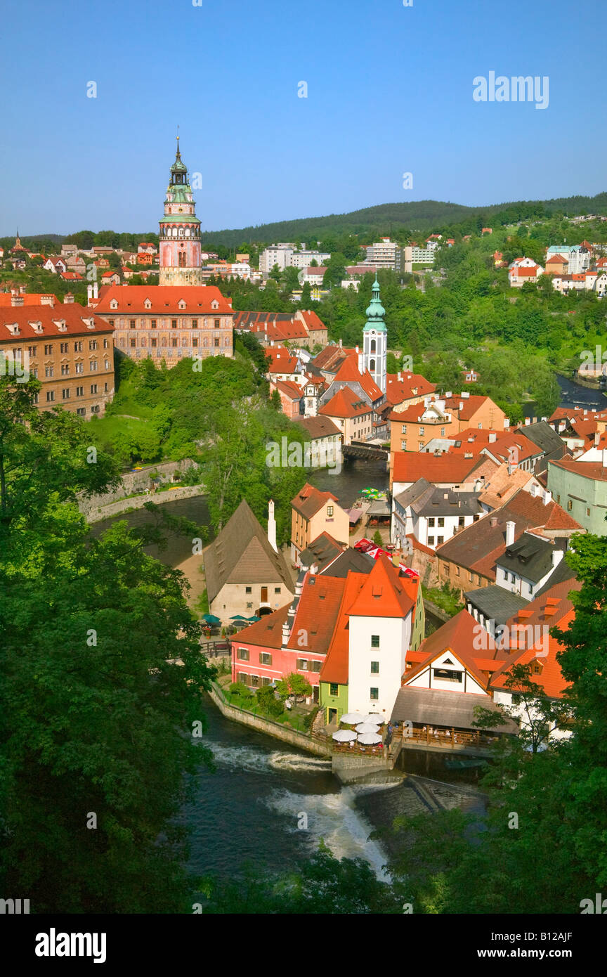 Stadtbild von Cesky Krumlov von Moldau Tschechien Stockfoto