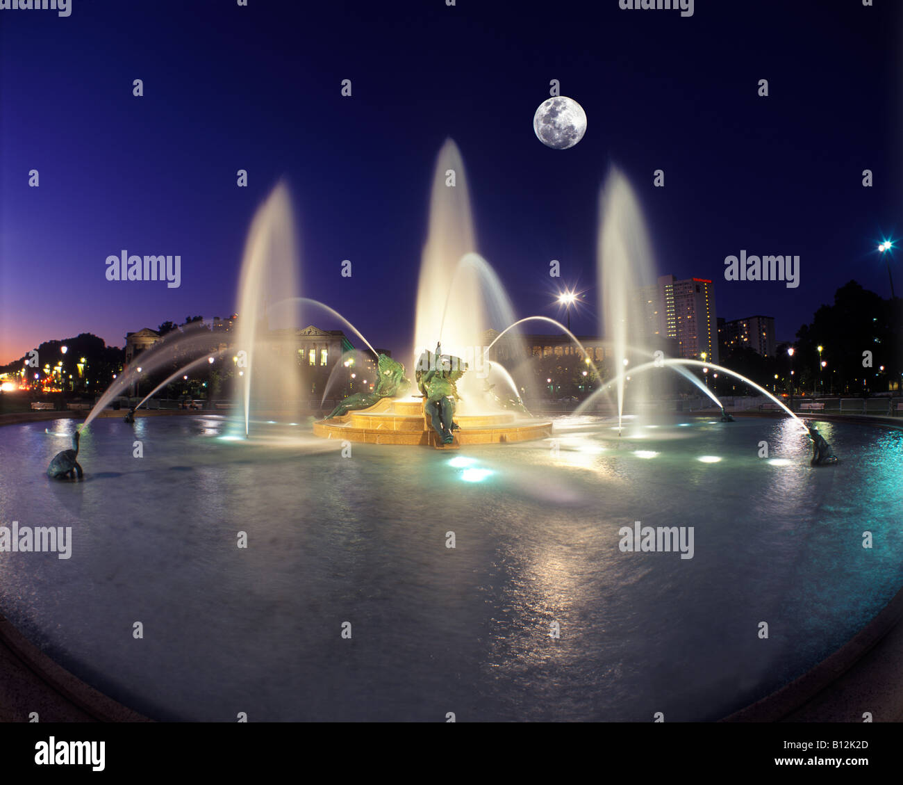 SWANN FOUNTAIN (©ALEXANDER STIRLING CALDER 1924) LOGAN CIRCLE PARKWAY PHILADELPHIA PENNSYLVANIA USA Stockfoto