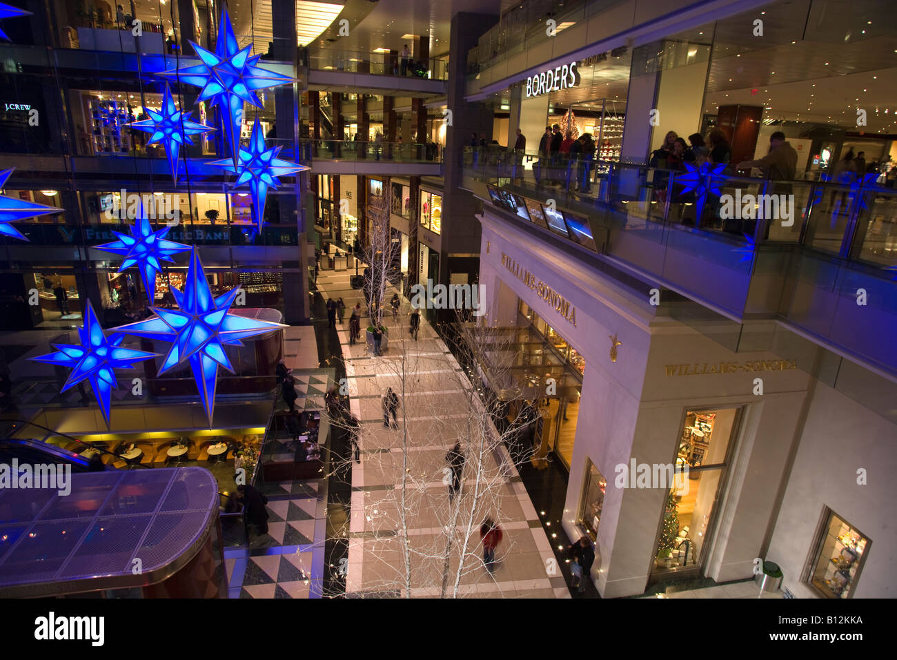 WEIHNACHTEN DEUTSCHE BANK CENTER (©SOM 2004) COLUMBUS CIRCLE MIDTOWN MANHATTAN NEW YORK CITY USA Stockfoto