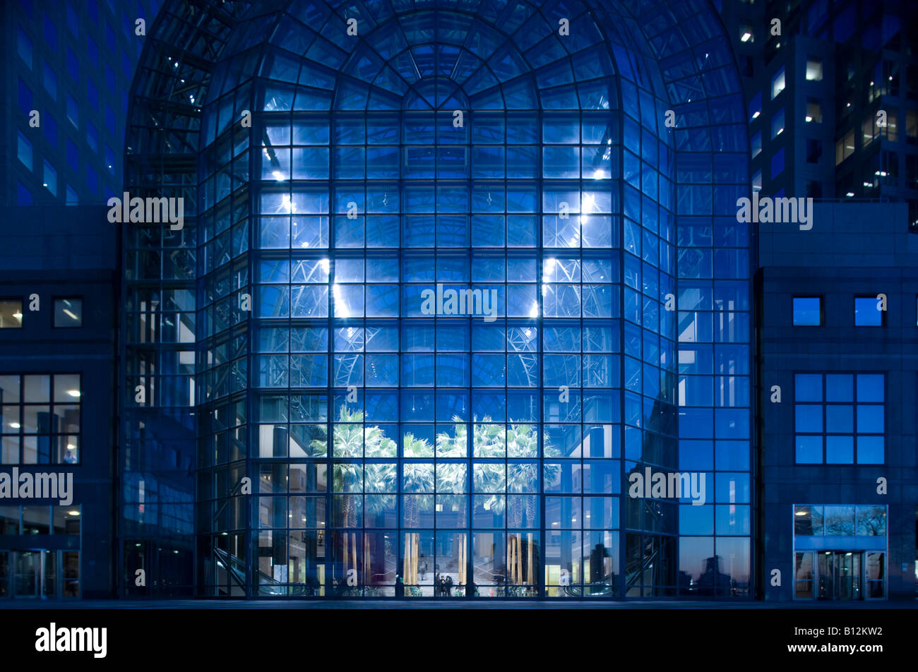 WINTERGARTEN ATRIUM WORLD FINANCIAL CENTER TÜRME BATTERY PARK DOWNTOWN MANHATTAN NEW YORK CITY USA Stockfoto