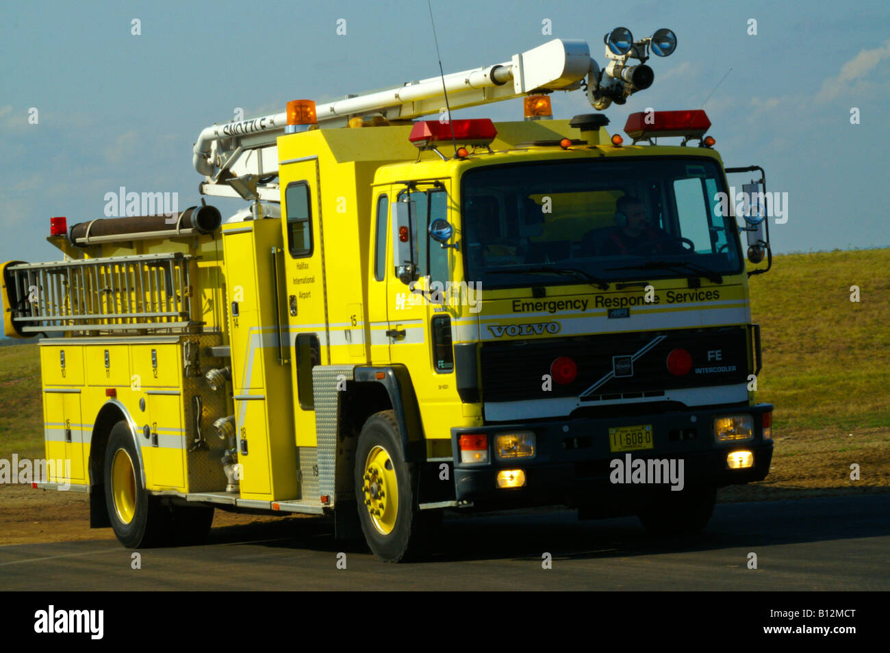 Feuerwehrauto Halifax International Airport entfernt. Stockfoto