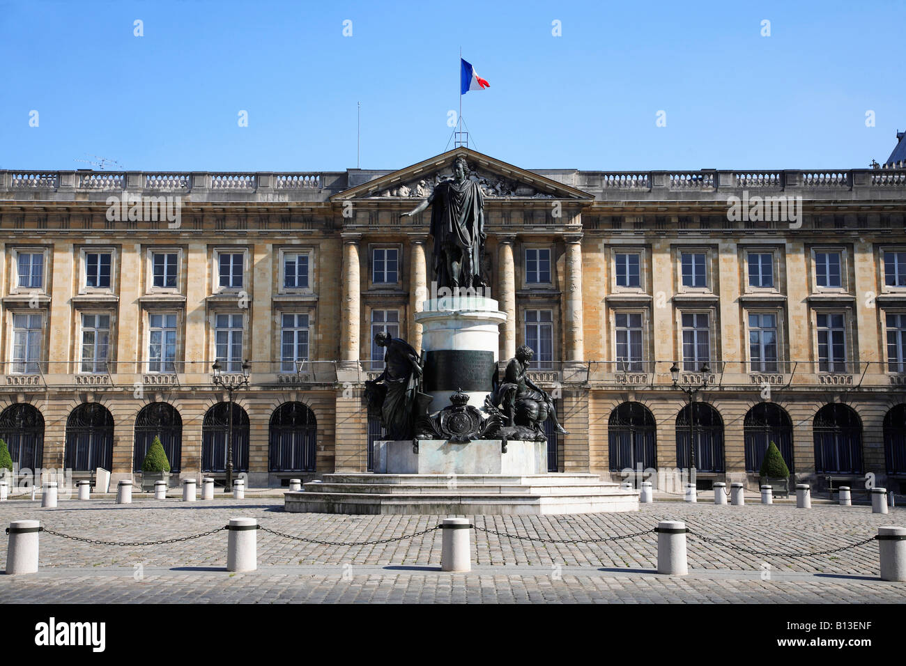 Frankreich Champagner Reims Place Royale Louis XV-statue Stockfoto